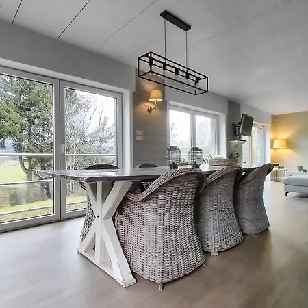 بيت للعطل Awesome In *